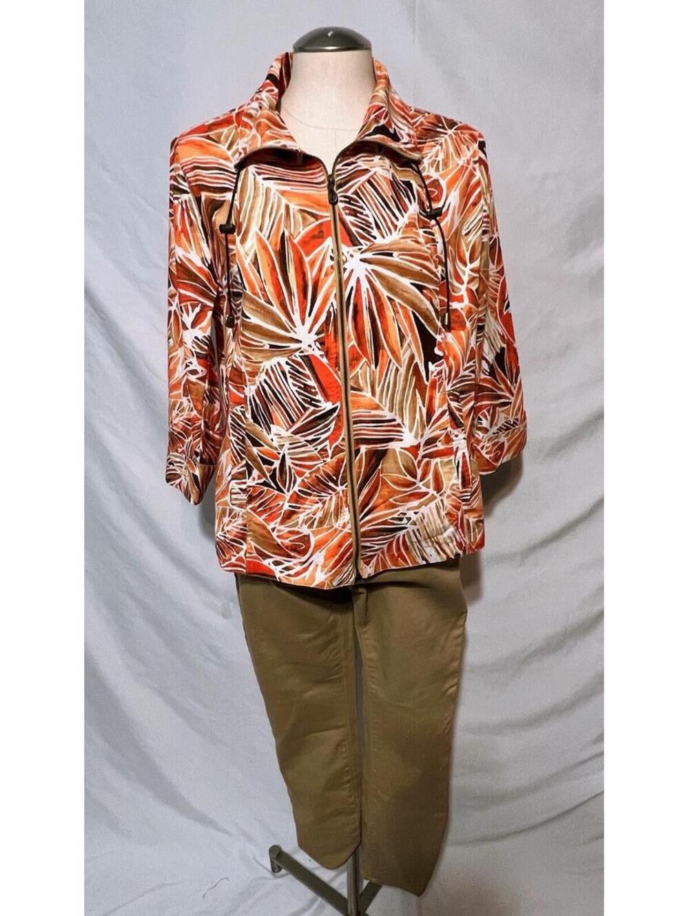 Women’s Mixed Brand Outfit Pants (D Jeans Size 6) & Zipper Top (N Touch, Size M)